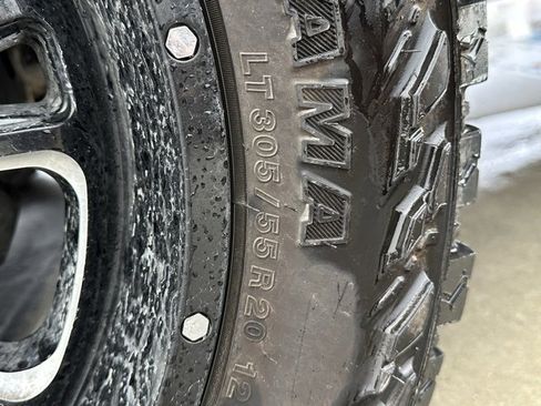 Used 2013 GMC Sierra 2500 SLT w/ SLT Convenience Package image 38