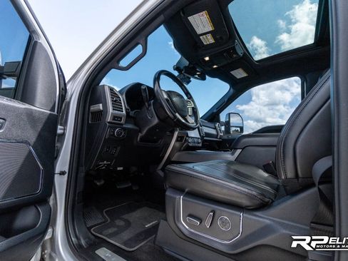 Used 2017 Ford F250 Platinum w/ Platinum Ultimate Package image 66