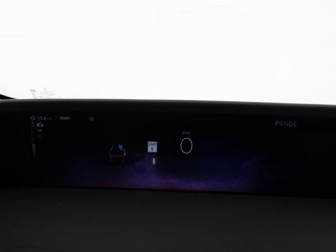 Used 2024 Lincoln Nautilus Reserve w/ Equipment Group 203A image 19