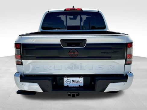 New 2025 Nissan Frontier PRO-4X w/ Tow Package image 5