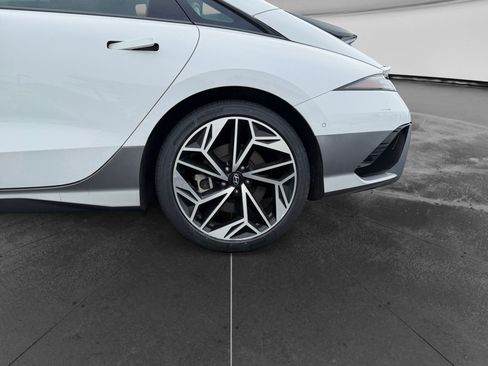 Used 2023 Hyundai Ioniq 6 Limited AWD/4WD image 22