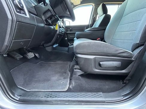 Used 2021 RAM 1500 Tradesman w/ Chrome Appearance Package AWD/4WD image 27