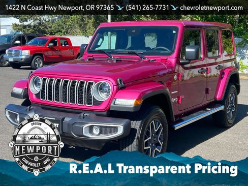 Used 2024 Jeep Wrangler Unlimited Sahara AWD/4WD image 1