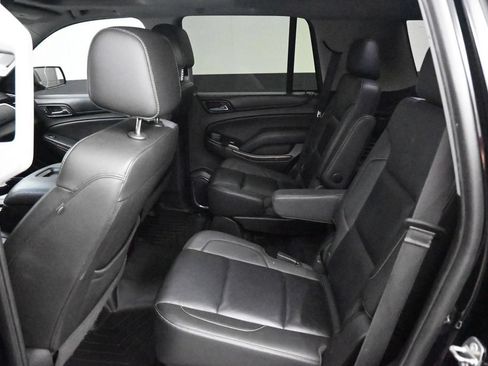 Used 2018 Chevrolet Tahoe LT AWD/4WD image 13