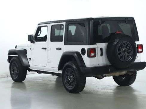Used 2024 Jeep Wrangler Sport S image 42
