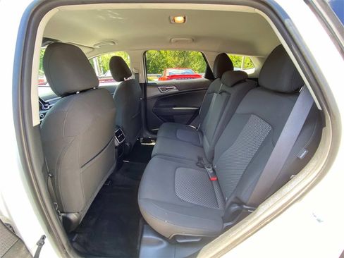 Used 2024 Kia Sportage LX image 14