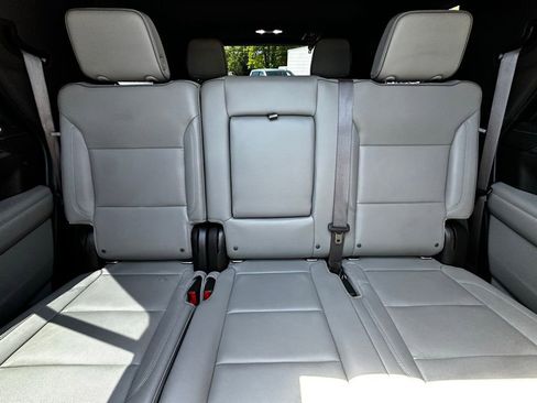 Used 2021 GMC Yukon SLT w/ SLT Luxury Plus Package image 50