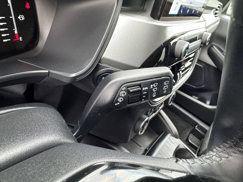 Used 2024 Ford Escape Active AWD/4WD image 31