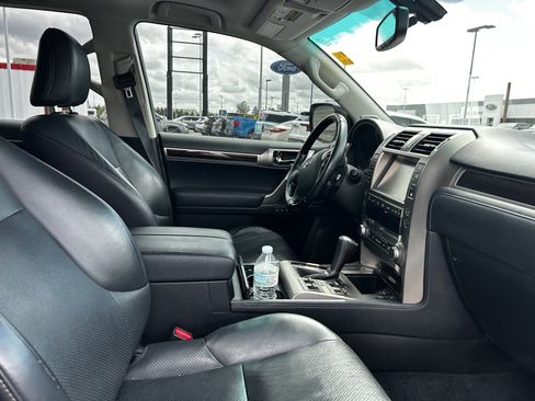 Used 2014 Lexus GX 460 Luxury AWD/4WD image 12