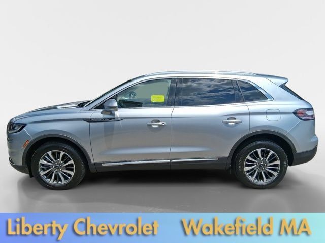 Used 2023 Lincoln Nautilus Reserve AWD/4WD image 4