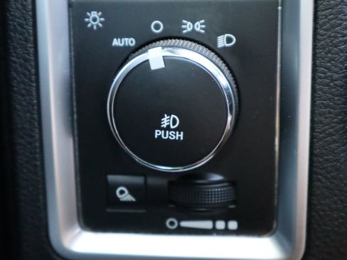 Used 2016 RAM 1500 Big Horn image 30