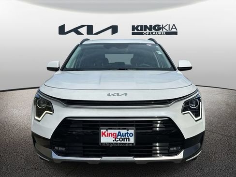 Used 2025 Kia Niro FWD image 27