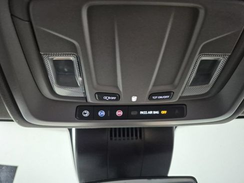 Certified 2025 Chevrolet Silverado 1500 W/T RWD image 15