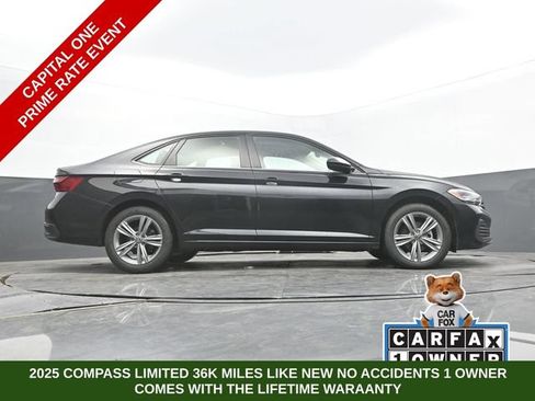 Used 2024 Volkswagen Jetta SE FWD image 61