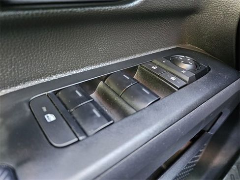 Used 2024 Toyota Tacoma 4x4 Double Cab image 32