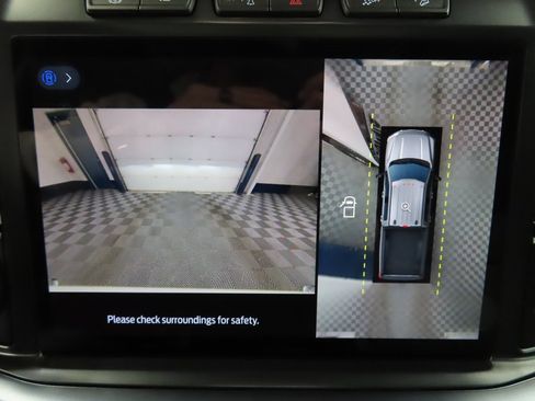 Used 2024 Ford F350 Limited w/ FX4 Off-Road Package image 23