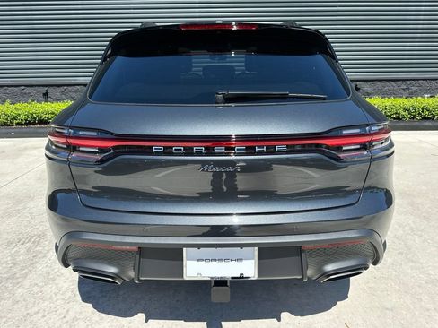 Used 2026 Porsche Macan AWD/4WD image 12