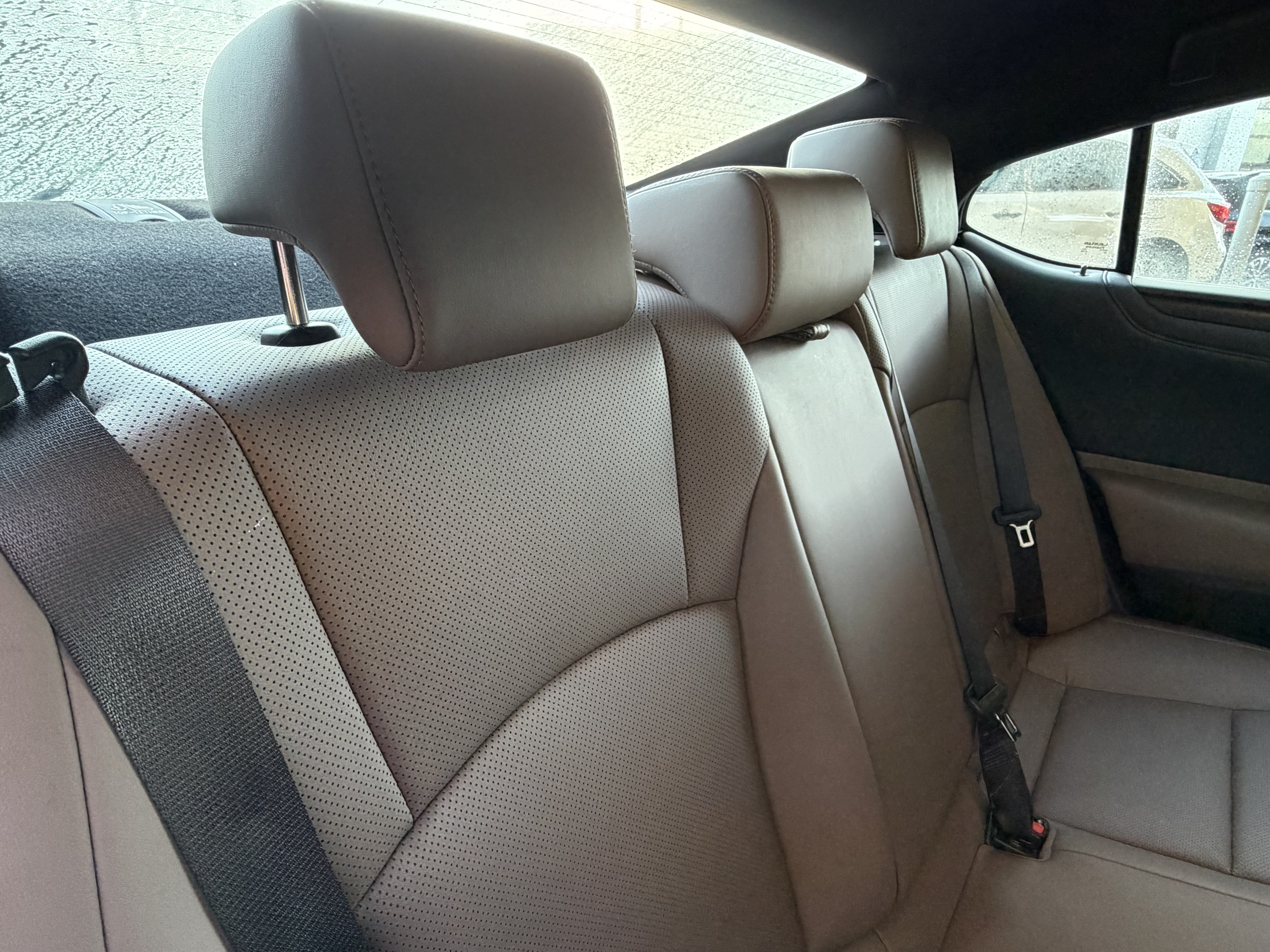 Used 2025 Lexus ES 350 w/ Premium Package FWD image 38
