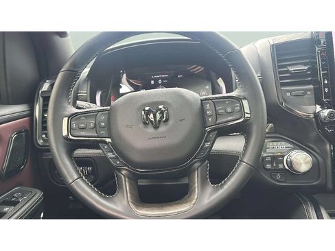 Used 2025 RAM 1500 Limited AWD/4WD image 21