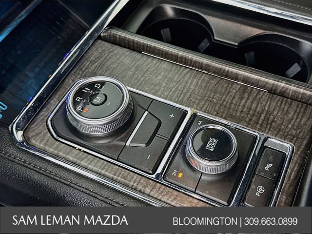 Used 2021 Ford Expedition Limited AWD/4WD image 17