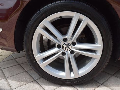 Used 2013 Volkswagen Passat TDI SEL Premium FWD image 86