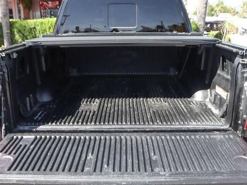 Used 2018 Ford F150 XLT w/ Equipment Group 302A Luxury AWD/4WD image 9