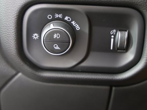 Used 2025 RAM 2500 Big Horn image 29