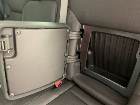 Used 2025 GMC Sierra 1500 Elevation w/ Preferred Package image 20