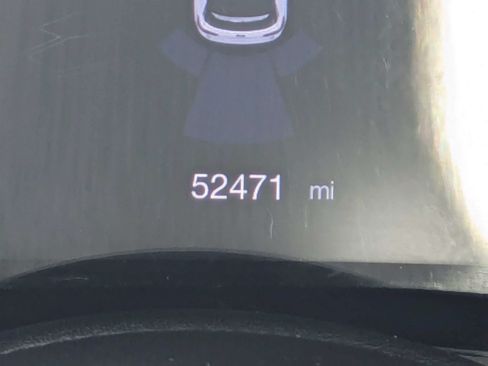 Used 2021 Jeep Compass Latitude w/ Sun and Sound Group FWD image 9
