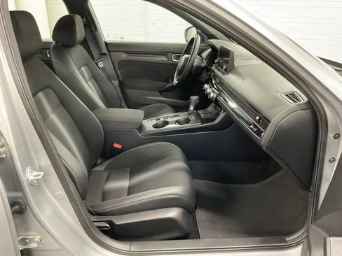 Certified 2025 Honda Civic Sport image 19