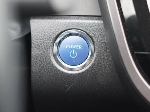 Used 2022 Toyota Camry XSE image 24