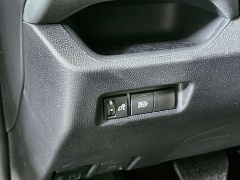 Used 2025 Toyota RAV4 LE FWD image 17