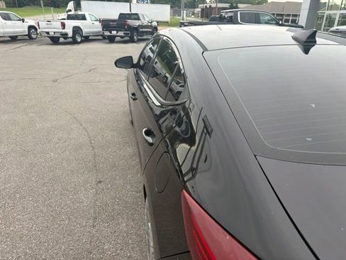 Used 2019 Hyundai Elantra SEL FWD image 28