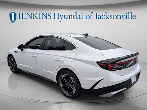 New 2026 Hyundai Sonata SEL FWD image 5