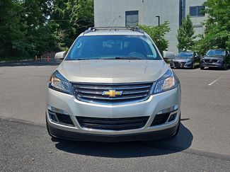 Used 2017 Chevrolet Traverse LT w/ Style and Technology Package FWD video 2