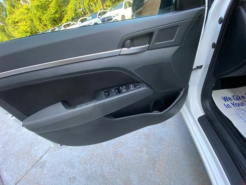 Used 2020 Hyundai Elantra SEL w/ Cargo Package (C1) FWD image 36