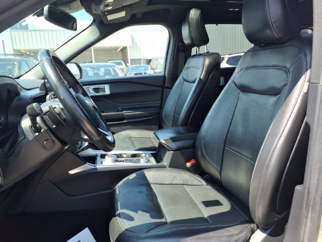 Used 2020 Ford Explorer Limited AWD/4WD image 11