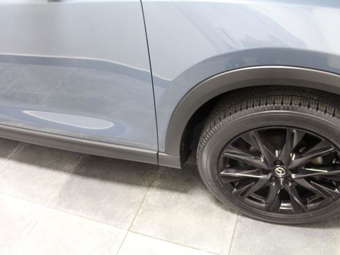 Used 2023 MAZDA CX-5 Carbon Edition image 38