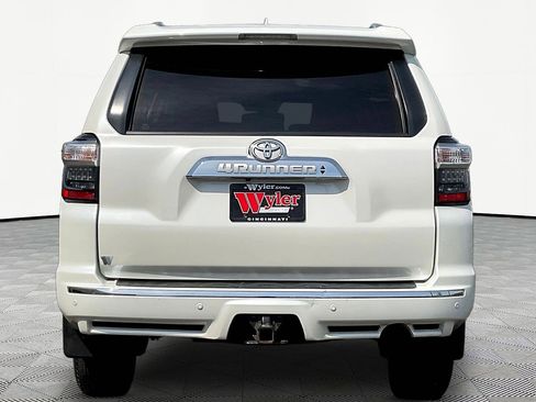 Used 2019 Toyota 4Runner Limited AWD/4WD image 5