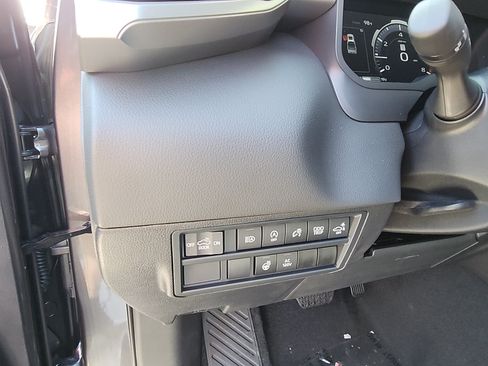 New 2026 Toyota Tundra Limited AWD/4WD image 10