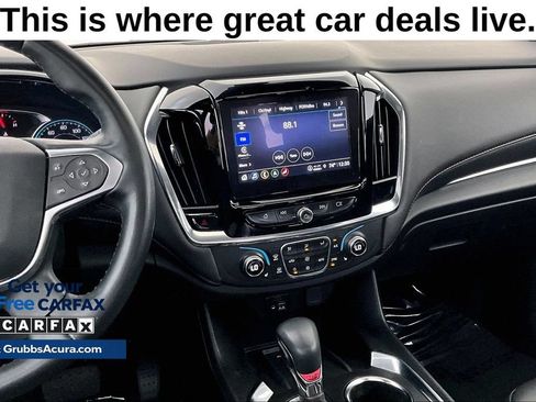 Used 2023 Chevrolet Traverse RS AWD/4WD image 8
