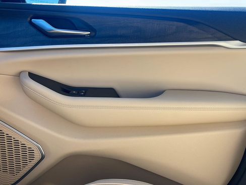 New 2026 Jeep Grand Cherokee Limited w/ Luxury Tech Group II image 21