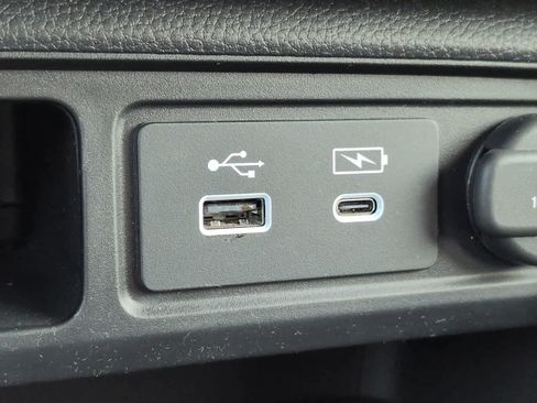 Used 2025 Honda Pilot EX-L image 20