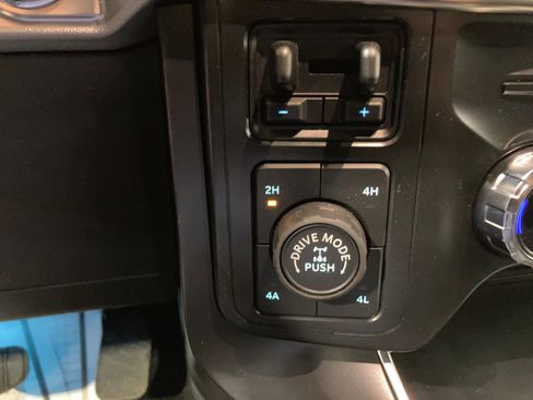 Used 2022 Ford F150 Raptor w/ Equipment Group 801A High image 30