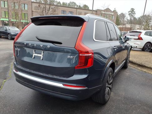 Certified 2023 Volvo XC90 B5 Plus image 7