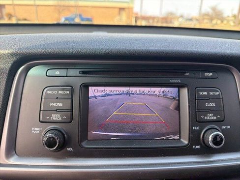 Used 2016 Kia Optima LX image 13