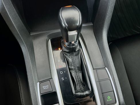 Used 2019 Honda Civic Sport image 24