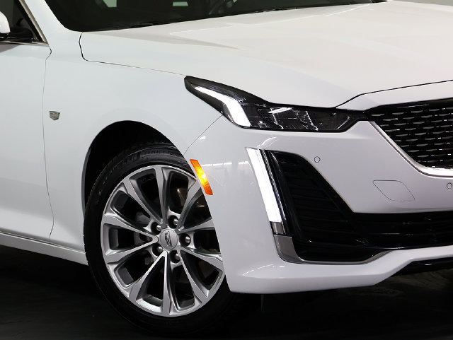 Used 2023 Cadillac CT5 Luxury AWD/4WD image 8