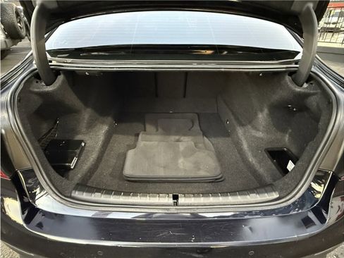 Used 2018 BMW 540i image 24