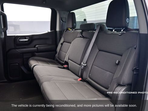 Used 2024 Chevrolet Silverado 1500 Custom Trail Boss w/ Dark Appearance Package image 8